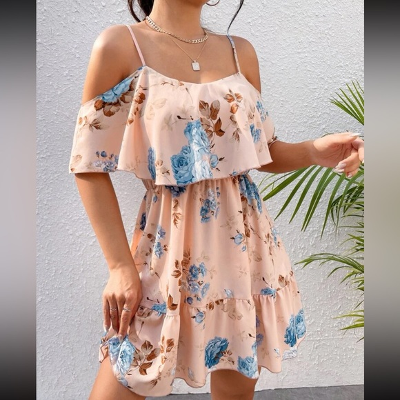 Boho floral print cold shoulder dress - Picture 5 of 5